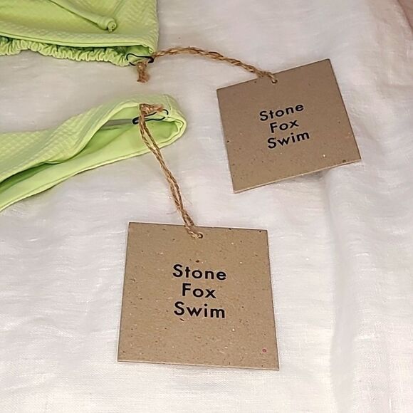 Stone Fox Swim Meadow Bikini Top Size M & Enki Bottoms in Butterfly Pique Size S - Picture 8 of 15